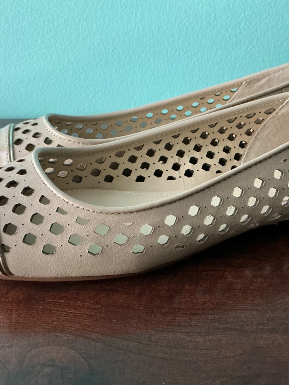 Calvin Klein Women's Shoes Leather New Size 8.5 - Picture 3 of 9